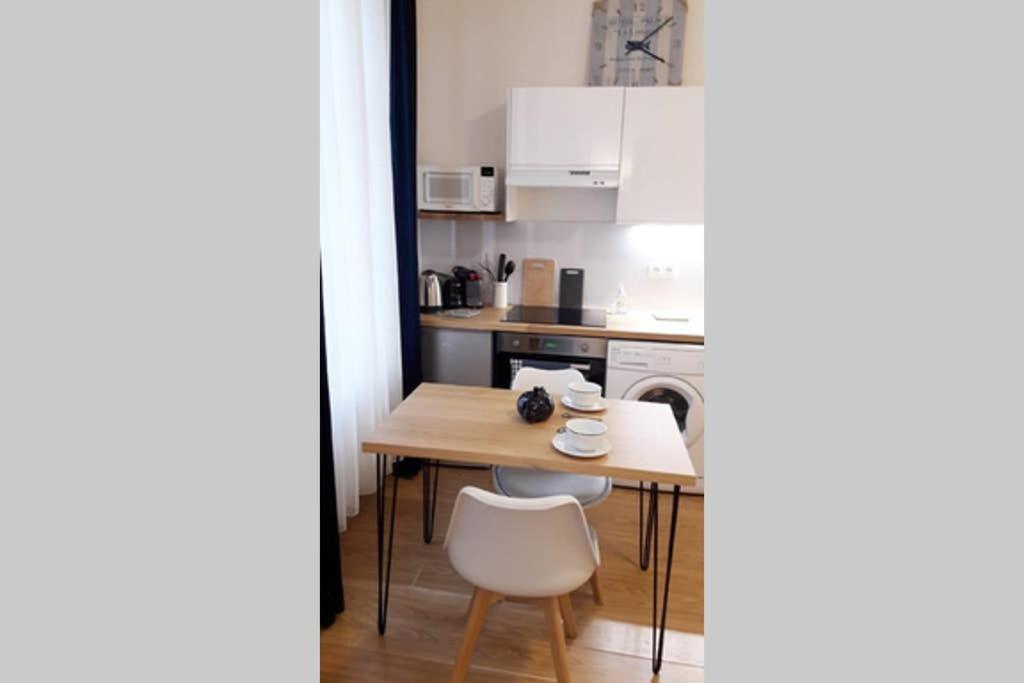 Studio Cosy Idealement Situe Et Bien Equipe Apartment บูโลญ-ซูร์-แมร์ ภายนอก รูปภาพ