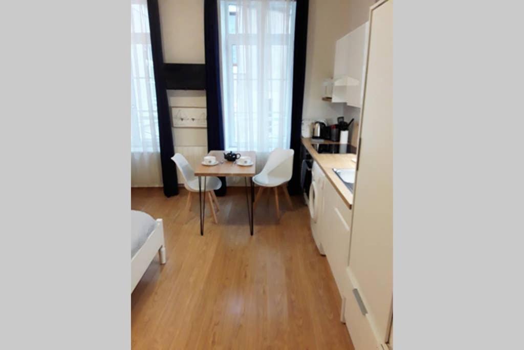 Studio Cosy Idealement Situe Et Bien Equipe Apartment บูโลญ-ซูร์-แมร์ ภายนอก รูปภาพ